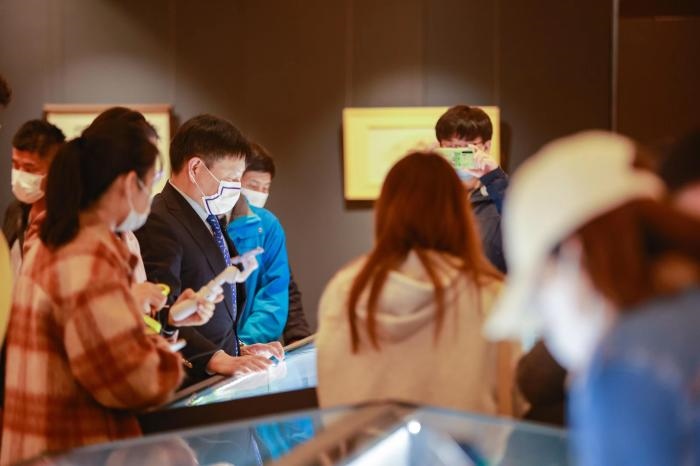 預(yù)展現(xiàn)場(chǎng)。拍賣行供圖