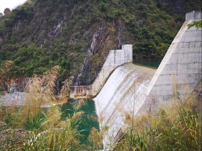 2021年12月7日，督察組現(xiàn)場(chǎng)督察發(fā)現(xiàn)，未取得相關(guān)手續(xù)的上立亭電站主體工程已完成建設(shè)