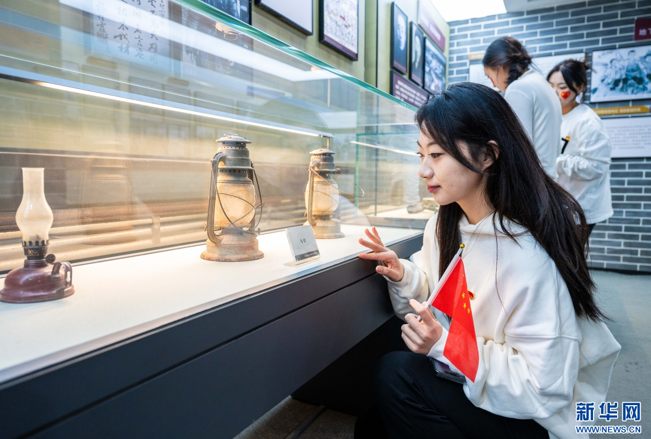 1759315282182755.jpg 0004.jpg