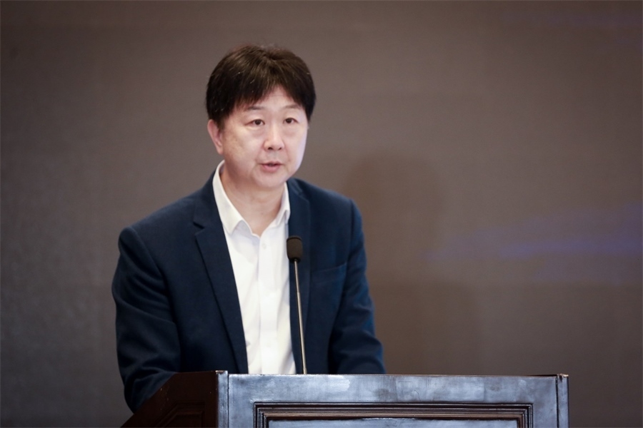 中國民主法制出版社黨委書記、社長、總編輯 劉海濤