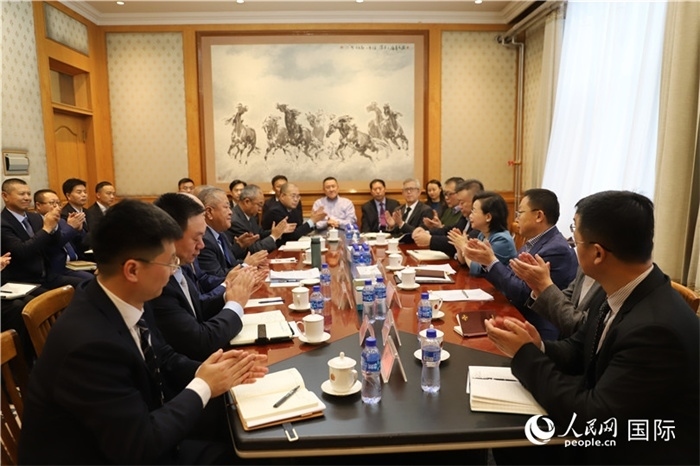 3.2023年10月30日，中國(guó)駐蒙使館座談會(huì)現(xiàn)場(chǎng)。人民網(wǎng)記者 霍文攝