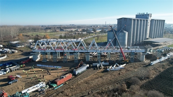 維爾巴斯特大橋鳥瞰。 匈塞鐵路中方聯(lián)營(yíng)體供圖