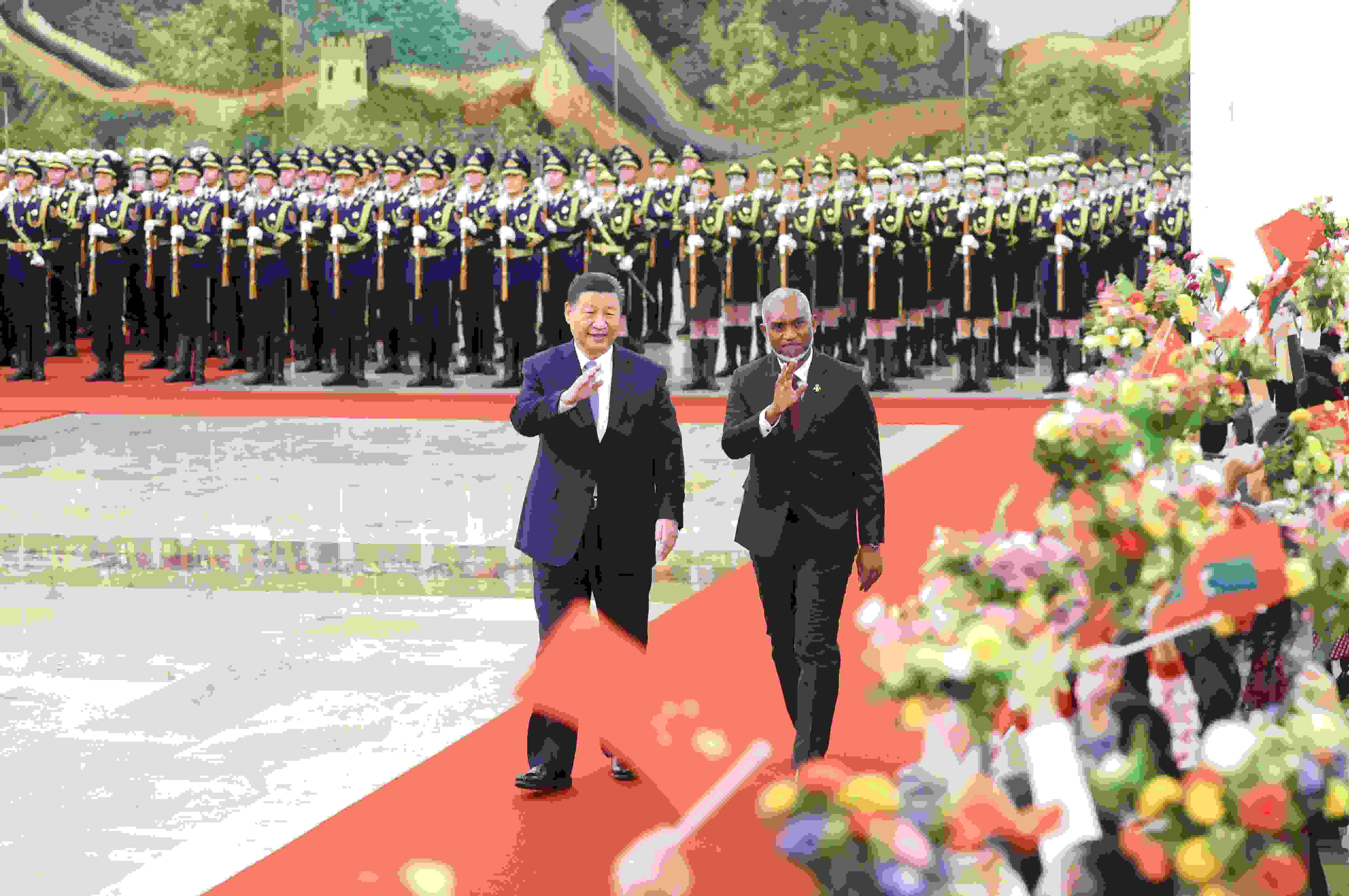 △2024年1月10日下午，國家主席習(xí)近平在北京人民大會堂同來華進(jìn)行國事訪問的馬爾代夫總統(tǒng)穆伊茲舉行會談。會談前，習(xí)近平主席在人民大會堂北大廳為穆伊茲總統(tǒng)舉行歡迎儀式。