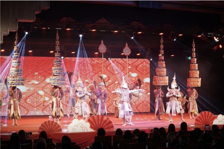 圖為2024“歡樂春節(jié)”中泰互致新春賀辭活動(dòng)現(xiàn)場(chǎng)。 中國(guó)駐泰國(guó)大使館文化處供圖