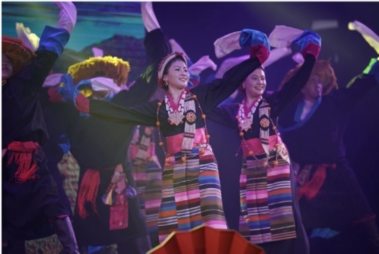 圖為2024“歡樂春節(jié)”中泰互致新春賀辭活動(dòng)現(xiàn)場(chǎng)。 中國(guó)駐泰國(guó)大使館文化處供圖