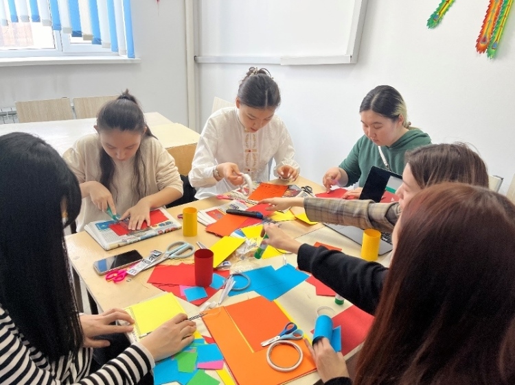 活動現(xiàn)場?？鬃訉W(xué)院供圖