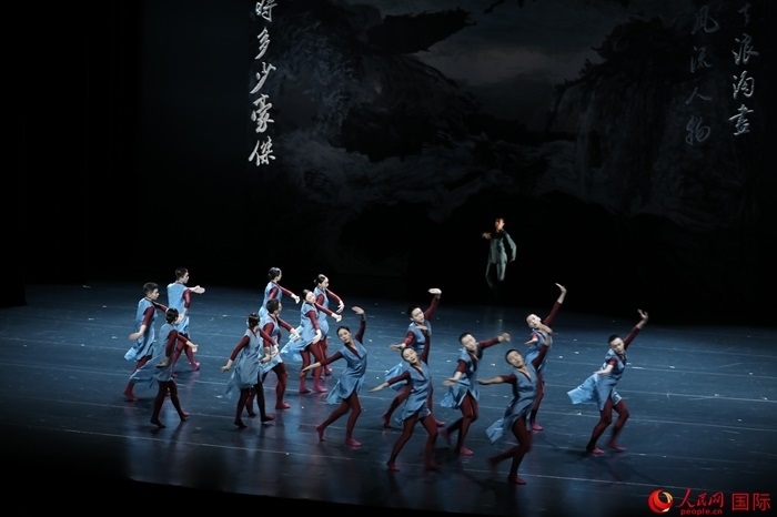 《詩憶東坡》美國巡演將持續(xù)2周，在華盛頓、紐約進行共計8場演出。人民網(wǎng)記者 李志偉攝