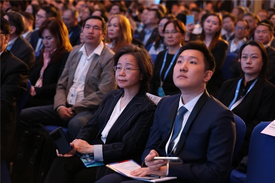 沈敏娟大使出席論壇。蒙政府官網(wǎng)供圖