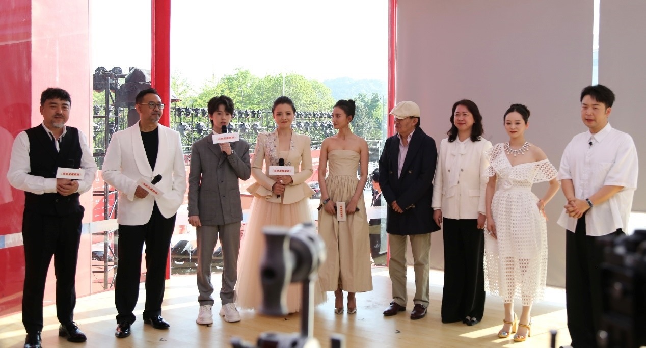 “品牌助力電影”公益直播活動現(xiàn)場。主辦方供圖