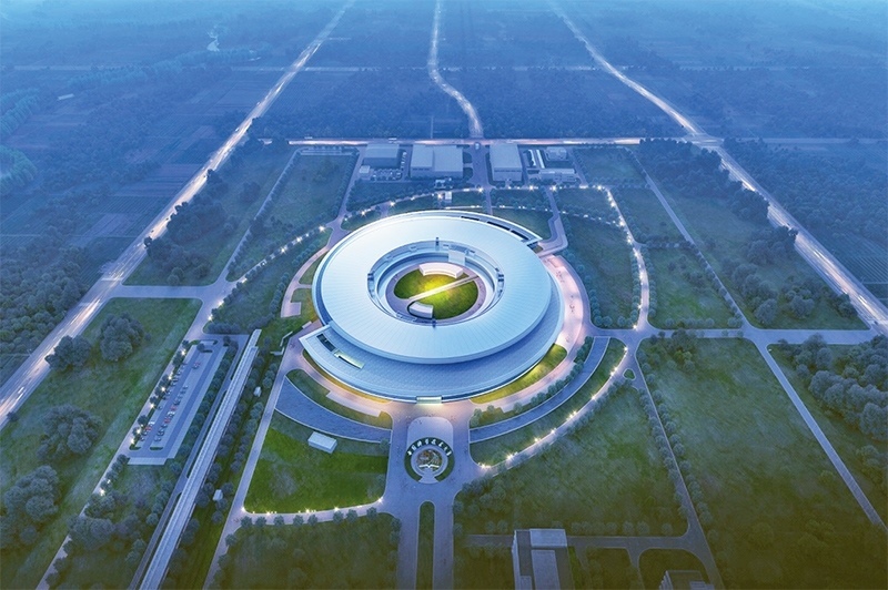 近年來，長三角各省市牢牢把握高質(zhì)量發(fā)展這個(gè)首要任務(wù)，因地制宜培育和發(fā)展新質(zhì)生產(chǎn)力，朝著世界級城市群目標(biāo)邁進(jìn)。圖為第四代大科學(xué)裝置“合肥先進(jìn)光源”的效果圖（資料圖片）。 新華社發(fā)（中國科學(xué)技術(shù)大學(xué)國家同步輻射實(shí)驗(yàn)室供圖）