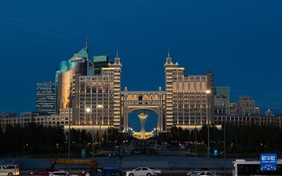 這是7月1日拍攝的哈薩克斯坦首都阿斯塔納街景。新華社記者 白雪騏 攝