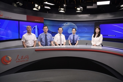 訪談現(xiàn)場。人民網(wǎng)記者 王曉嘯攝