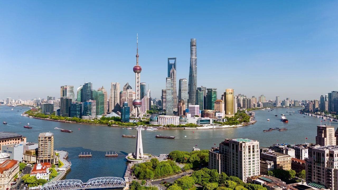 從一扇“門”、一座“城”、兩張“網(wǎng)”，看浦東新區(qū)改革常新