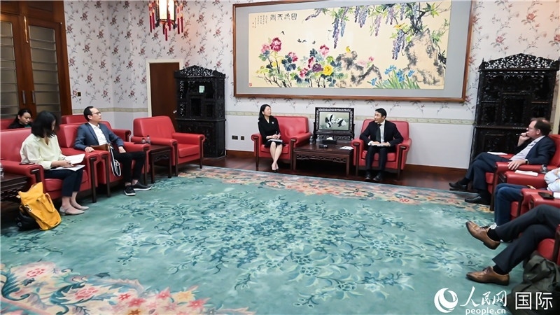 中外媒體吹風(fēng)會(huì)現(xiàn)場(chǎng)。 人民網(wǎng) 郭錦標(biāo)攝