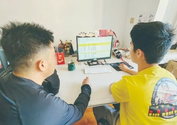 一起上課的畫(huà)面。北京航空航天大學(xué)供圖