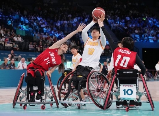 巴黎殘奧會｜“撞車、摔倒，我們都習慣了”