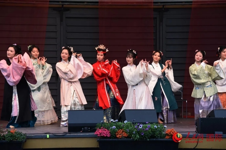 中國舞《紅樓夢》。人民網(wǎng)記者 殷淼攝