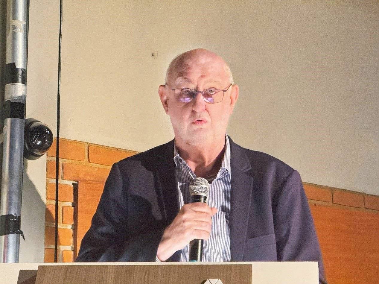 圣保羅州立大學(xué)孔子學(xué)院巴方院長保利諾在活動(dòng)中致辭。圣保羅州立大學(xué)孔子學(xué)院供圖