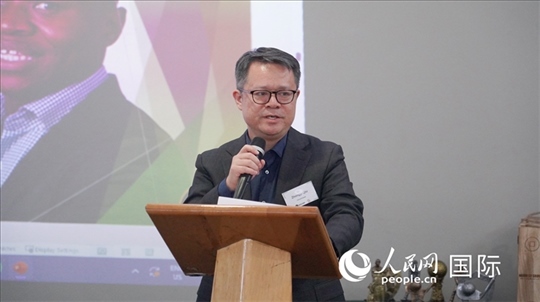 中國(guó)駐南非使館經(jīng)商處參贊邱忠義發(fā)言。 人民網(wǎng) 張茜攝