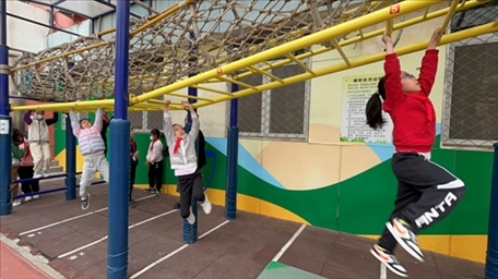 孩子從。校方供圖