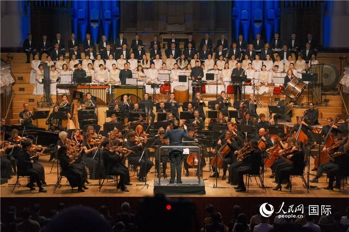 奧克蘭市政廳《空海》交響曲演出現(xiàn)場(chǎng)。張波若攝