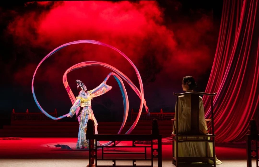 演出現(xiàn)場。北京人藝供圖