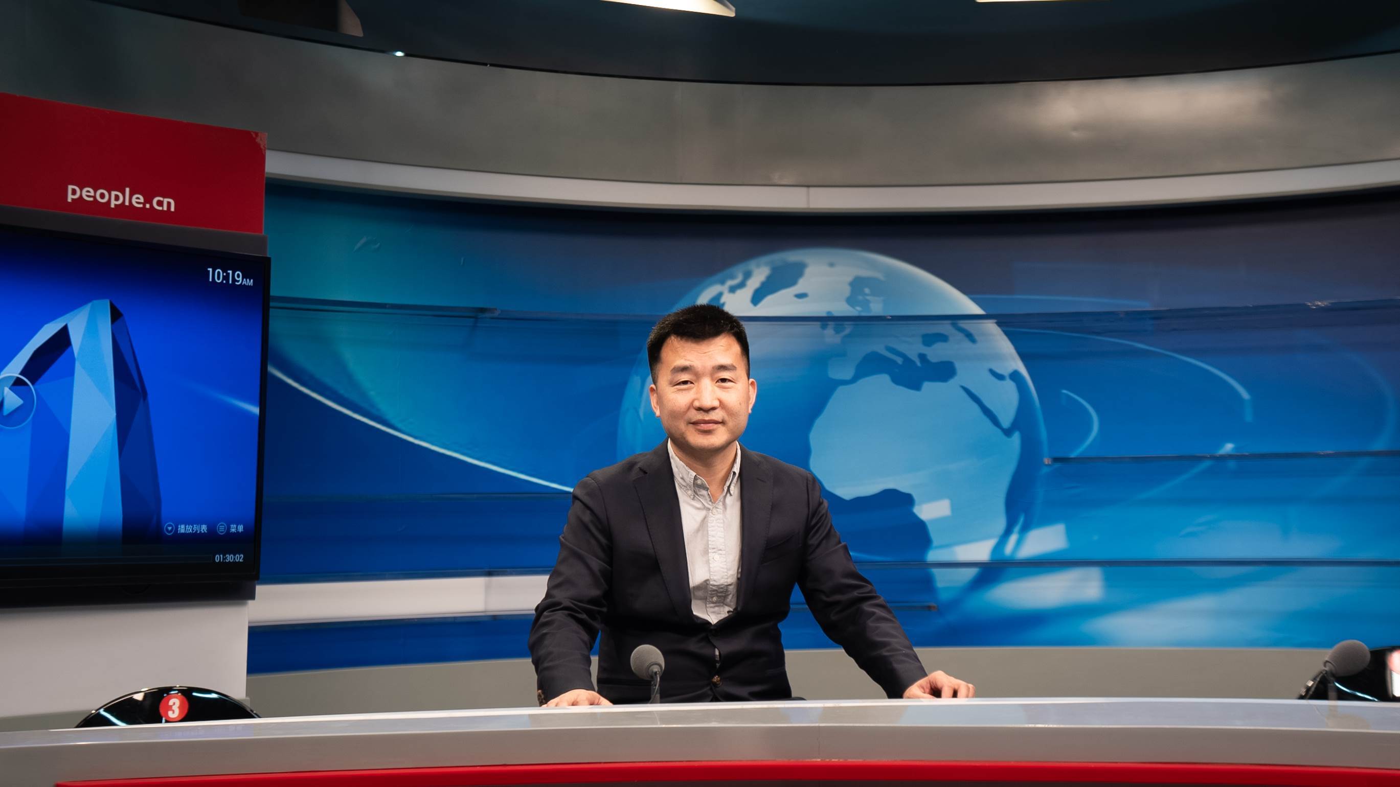 應(yīng)急管理部國(guó)家自然災(zāi)害防治研究院研究員，博士生導(dǎo)師許沖作客人民網(wǎng)。人民網(wǎng)記者 葛泰佚攝