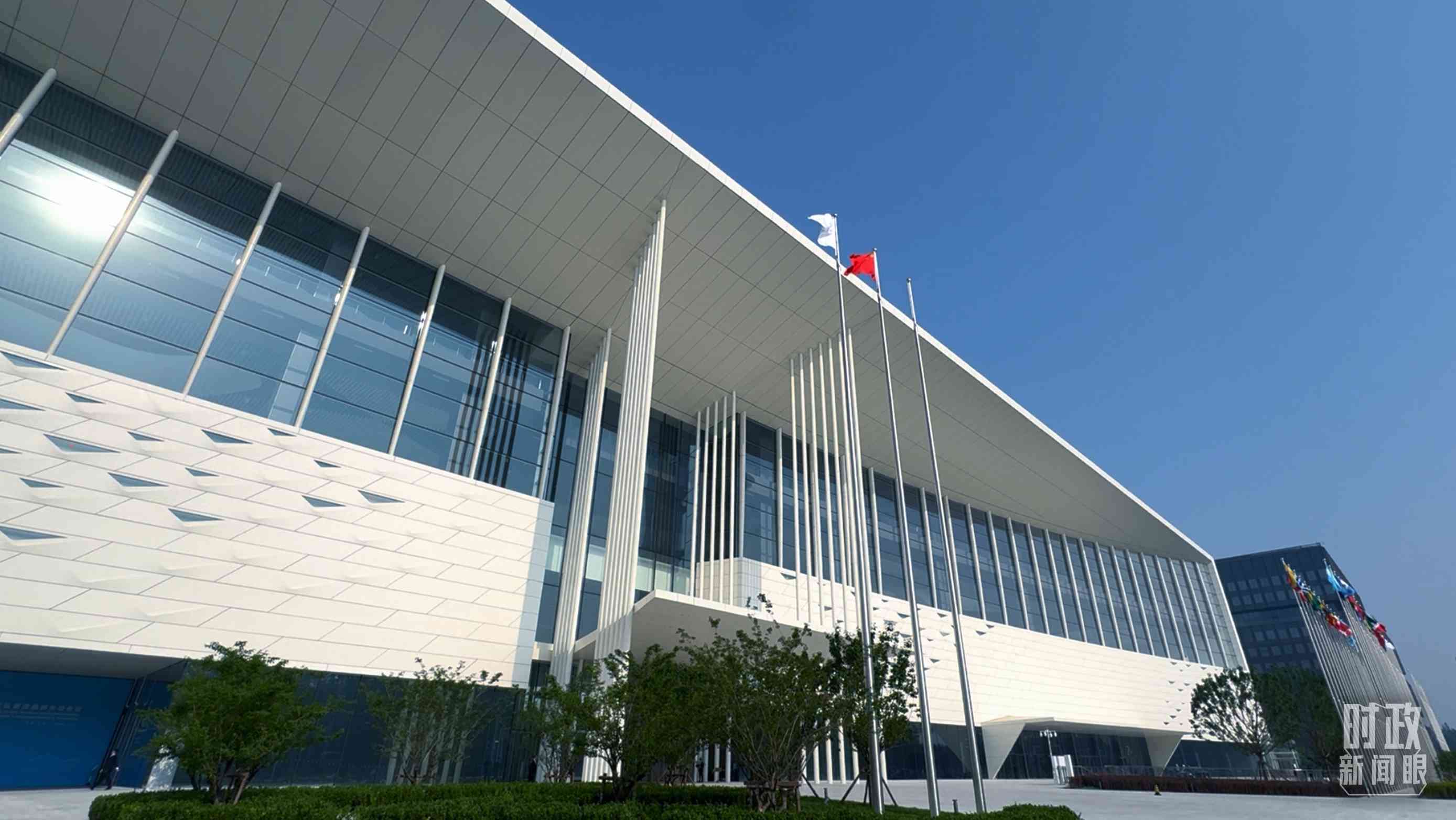 中拉論壇第四屆部長(zhǎng)級(jí)會(huì)議開幕式在國(guó)家會(huì)議中心舉行。（總臺(tái)央視記者蔣碩拍攝）