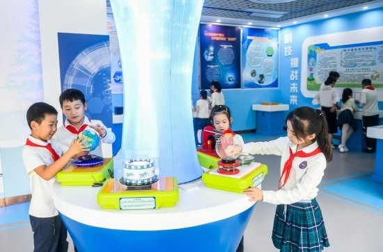 重慶高新區(qū)科學課堂。