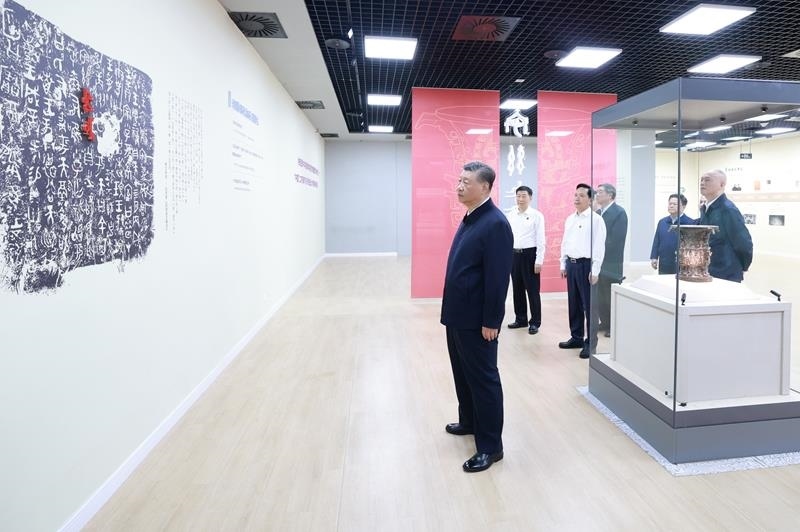 △2024年9月10日，習近平總書記來到陜西寶雞市參觀寶雞青銅器博物院。
