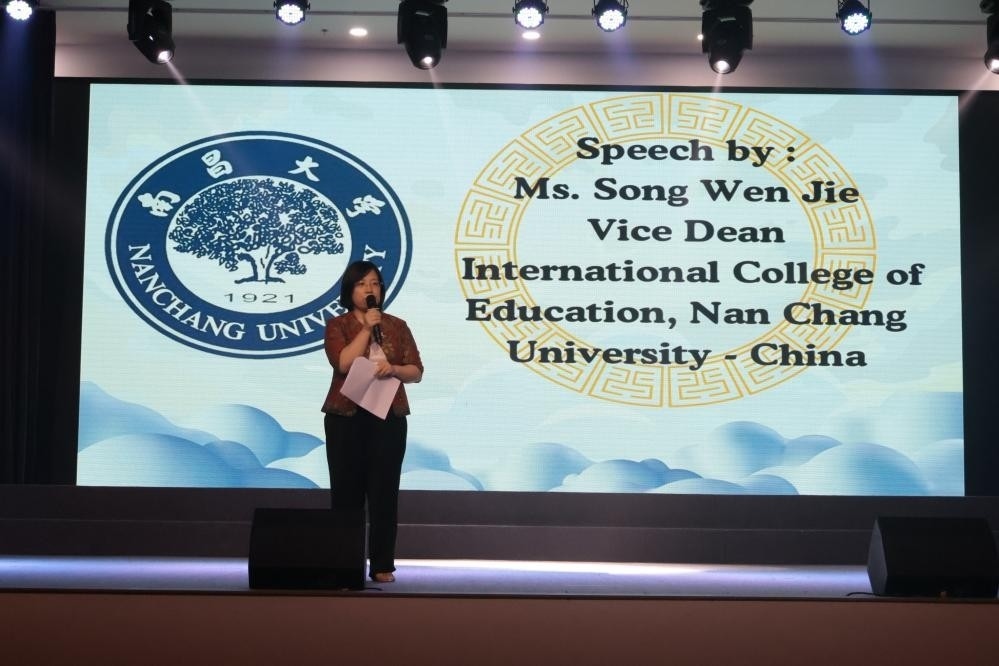 宋文杰致辭。哈山努丁大學孔子學院供圖